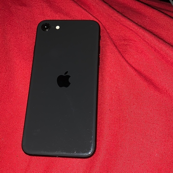 iPhone se (Black)
